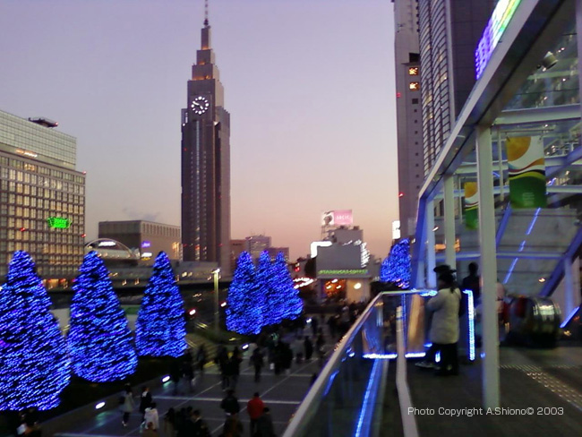 Shinjuku_DocomTower031224